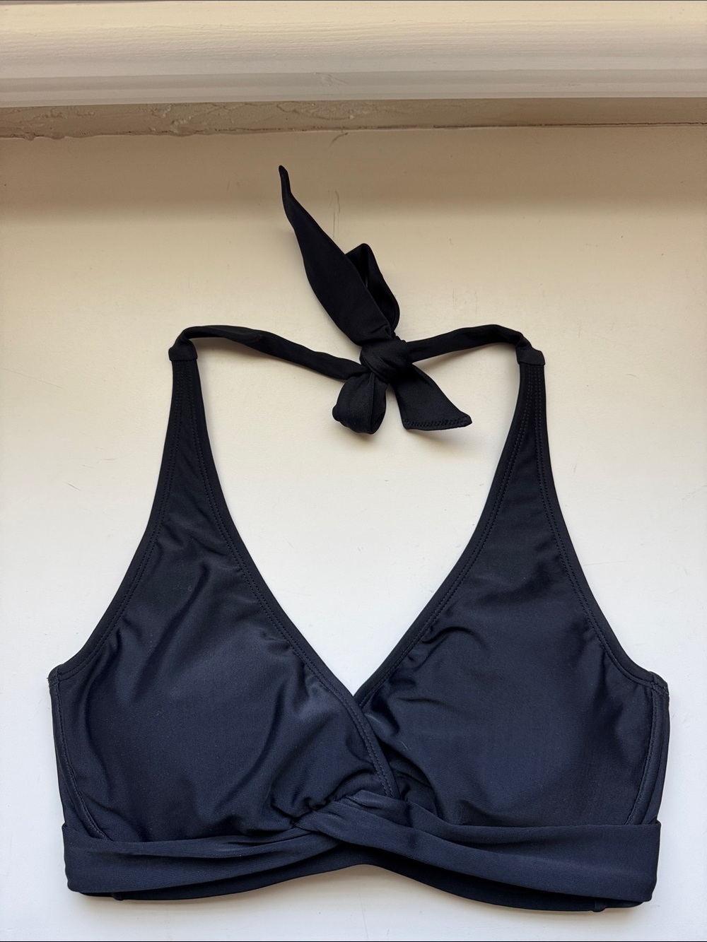Athleta Black Halter Bikini Top w/Underwire